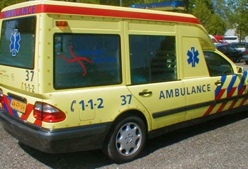 Twee personen gewond bij botsing