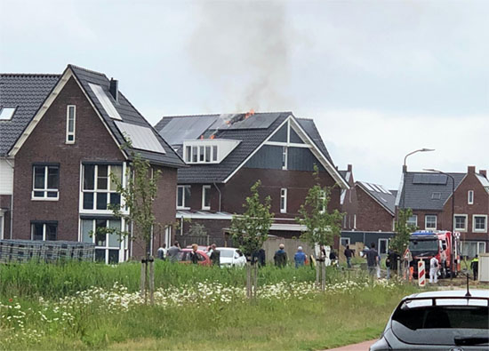 Brand in nieuwbouwwoning Nieuwendijk